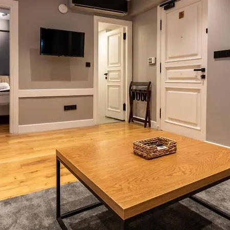 Bguest Pera Aparthotel 4*