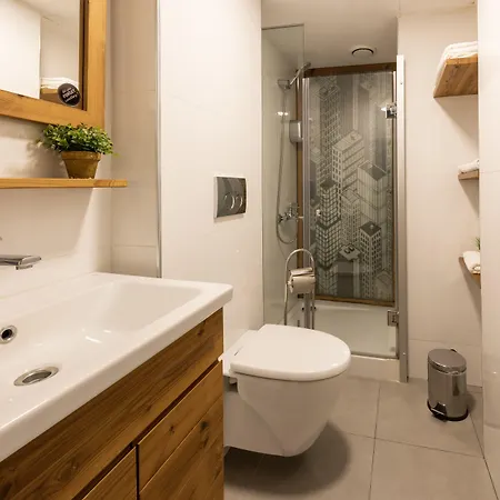 Bguest Pera Aparthotel