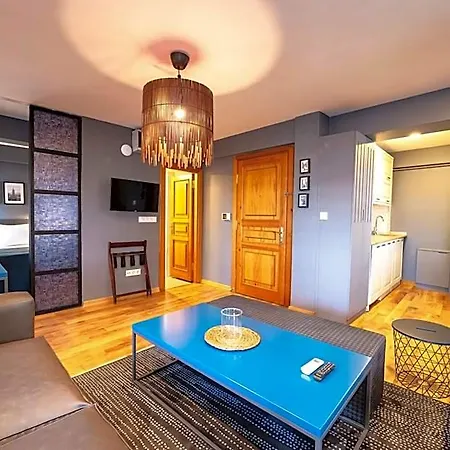 Bguest Pera Aparthotel 4*
