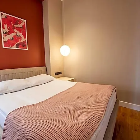 Aparthotel Bguest Pera 4*
