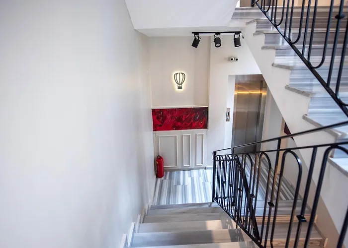 Bguest Pera 4* イスタンブール