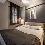 Bguest Pera 4*